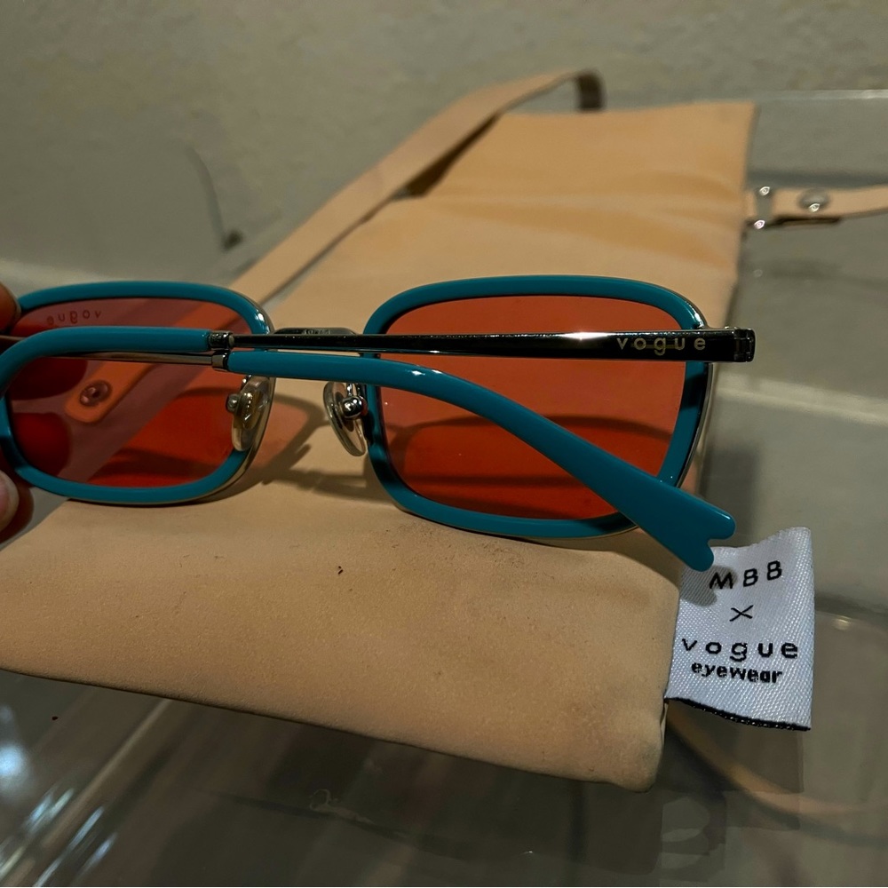 Cute vogue glasses